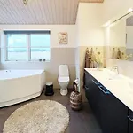 Сasa de vacaciones 5 Star Holiday Home In Lokken