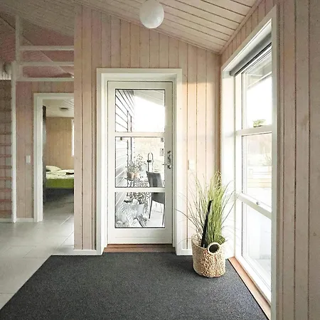 5 Star Holiday Home In Lokken בית נופש